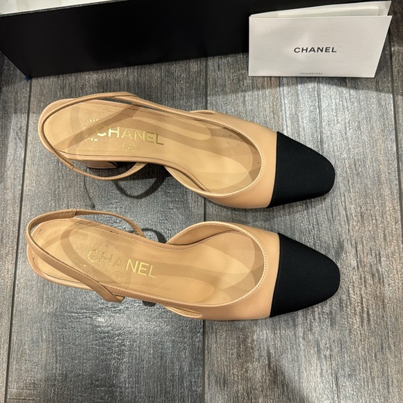 COPY - Chanel slingback heels - Picture 2 of 6